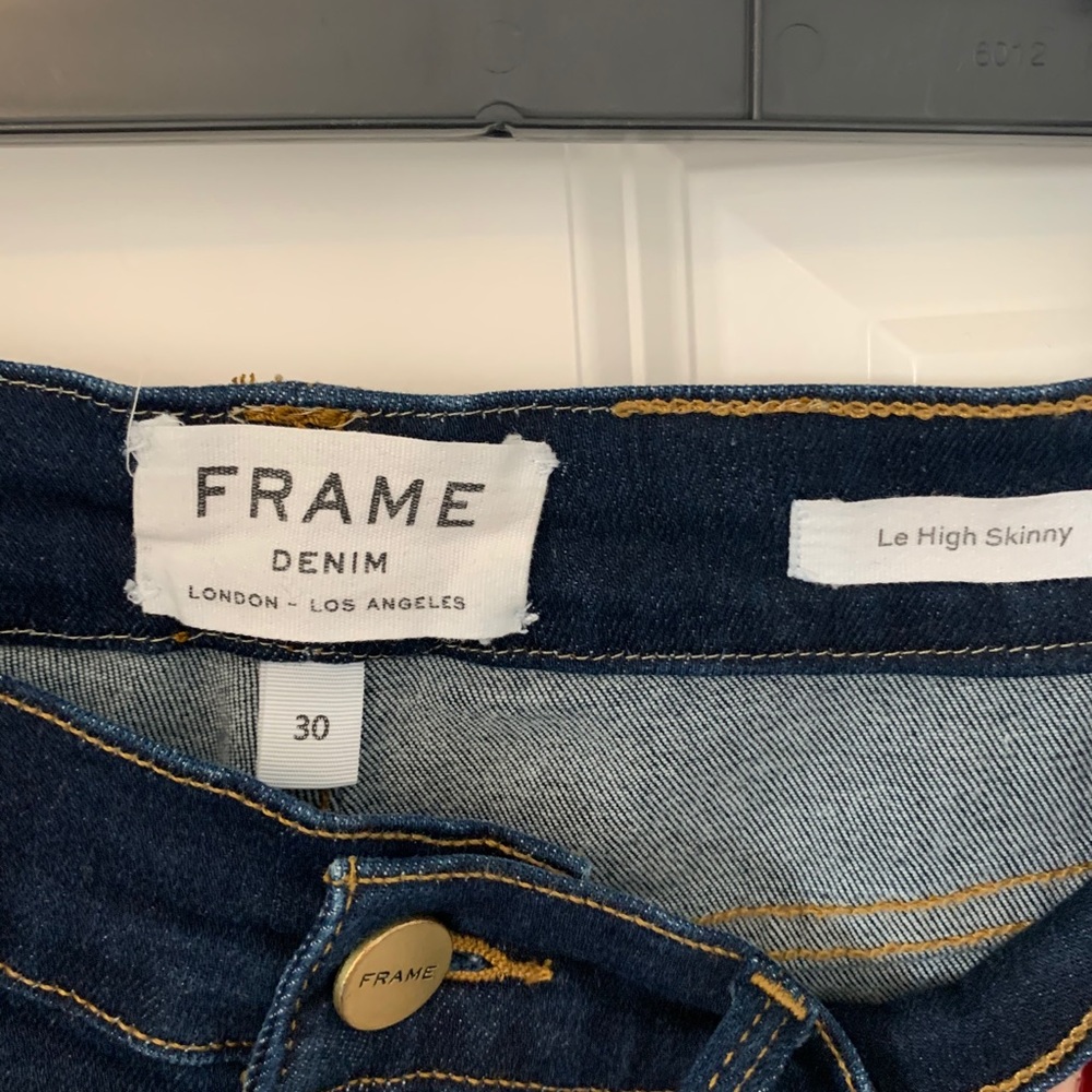 Frame Jeans - Picture 3 of 7